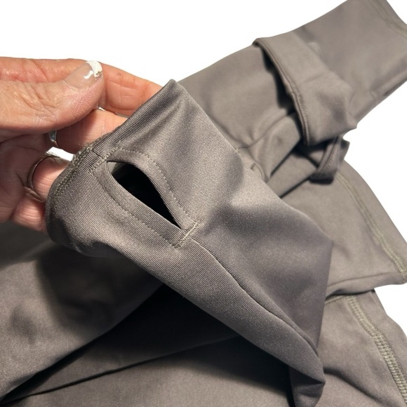 Under Armour Meridian Funnel Neck Long Sleeve Thermal Layer Sz Lrg - Picture 9 of 9